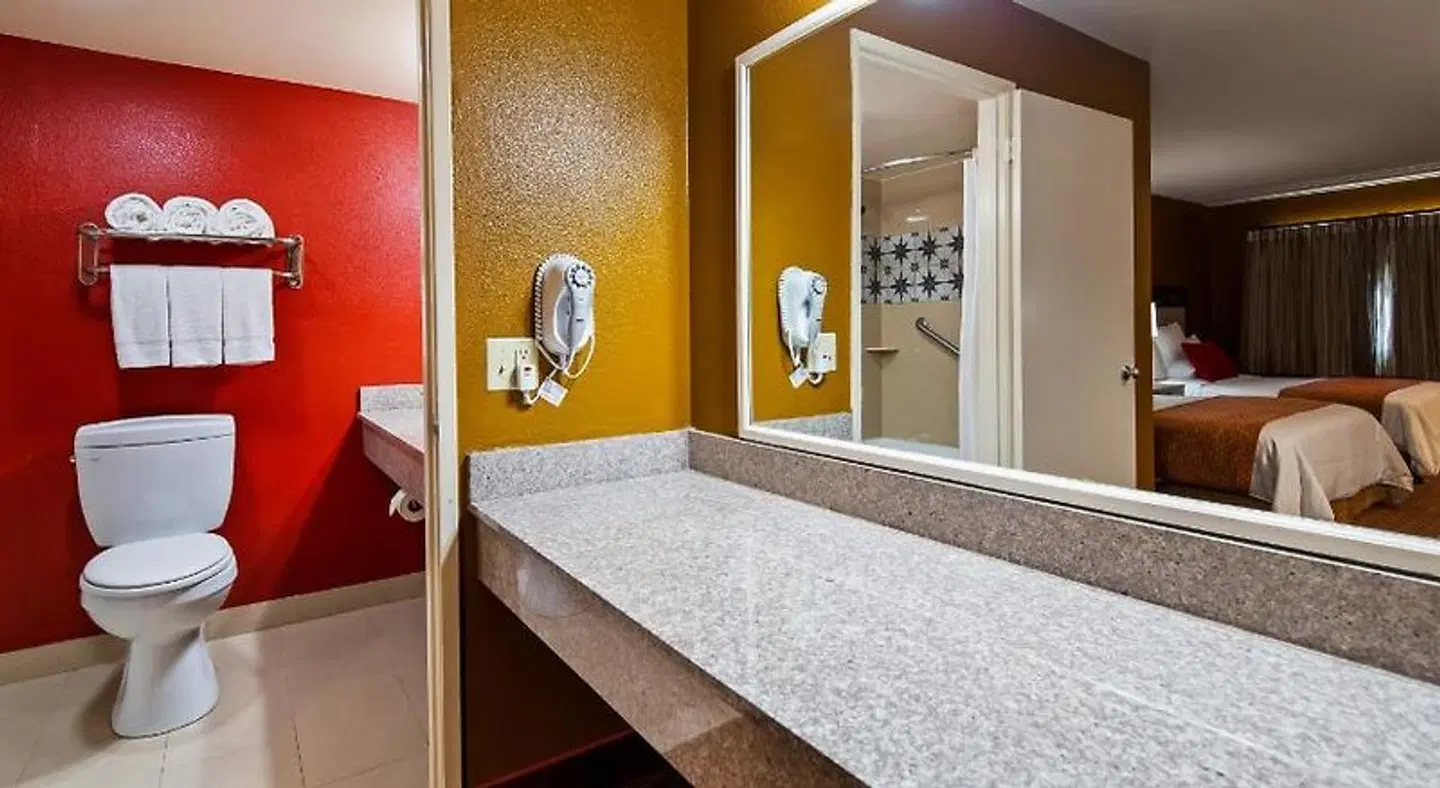 SureStay by Best Western Camarillo Badezimmer