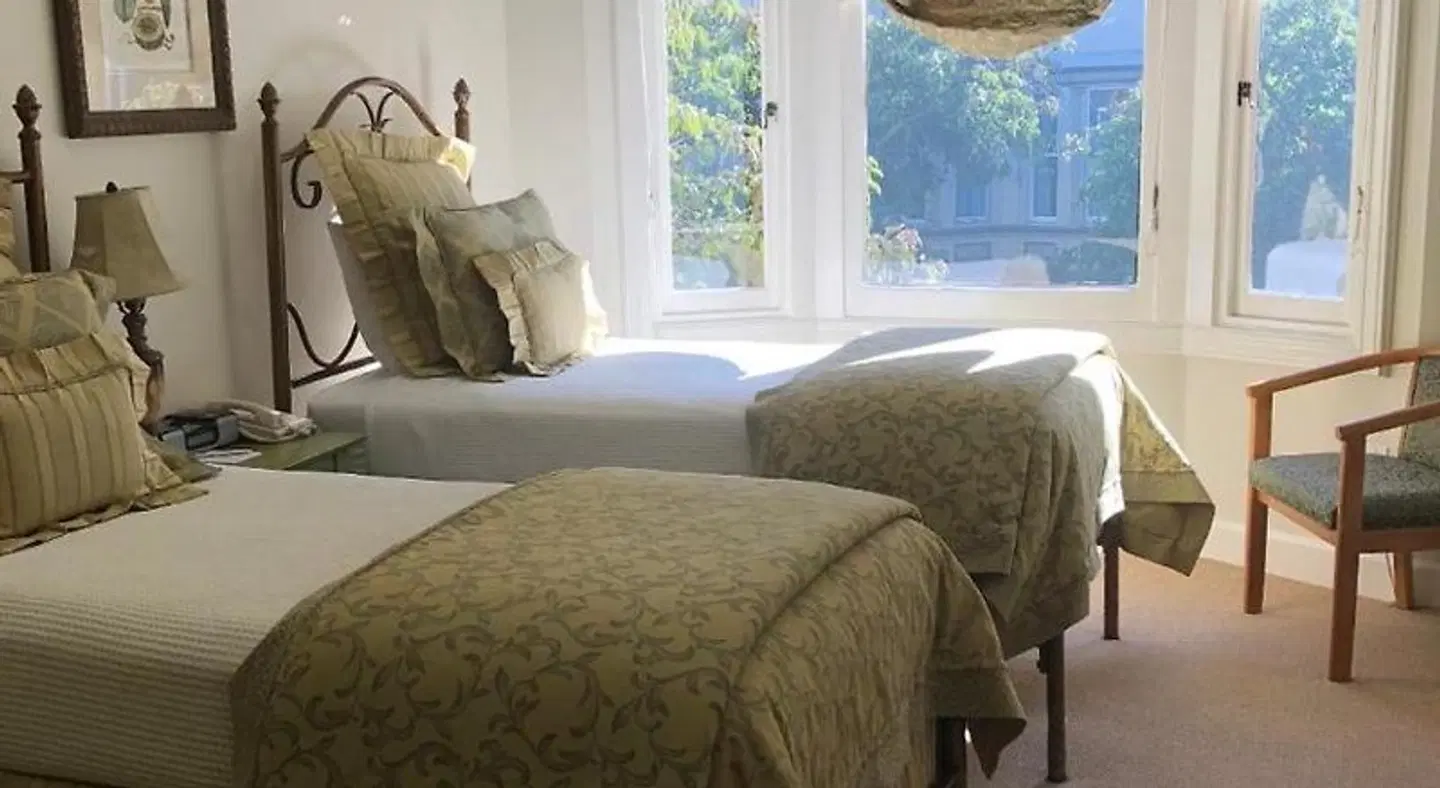 Hotel Sausalito ROOM_EXAMPLE