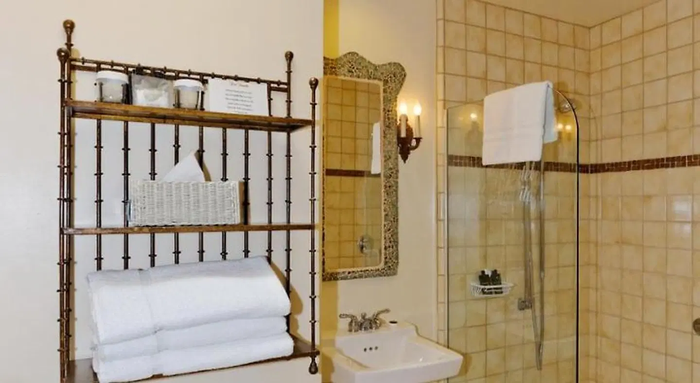 Hotel Sausalito Badezimmer