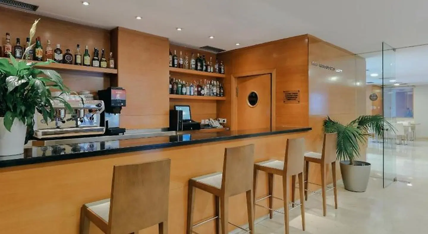 Hesperia del Mar Bar