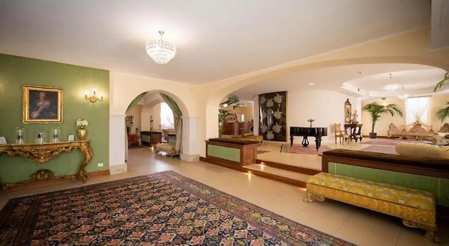 Parco delle Fontane Lobby