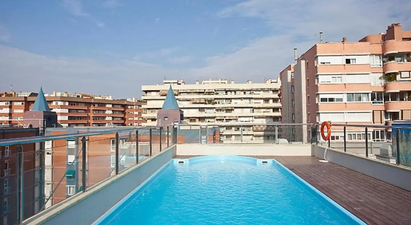 Hotel ILUNION Les Corts Spa OUTDOOR_POOL