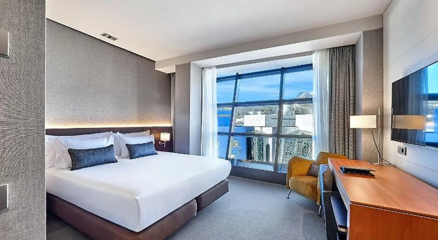 The Artist Grand Hotel of Art ROOM_EXAMPLE