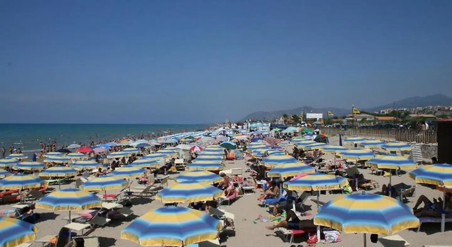 B&B Porta delle Madonie Strand