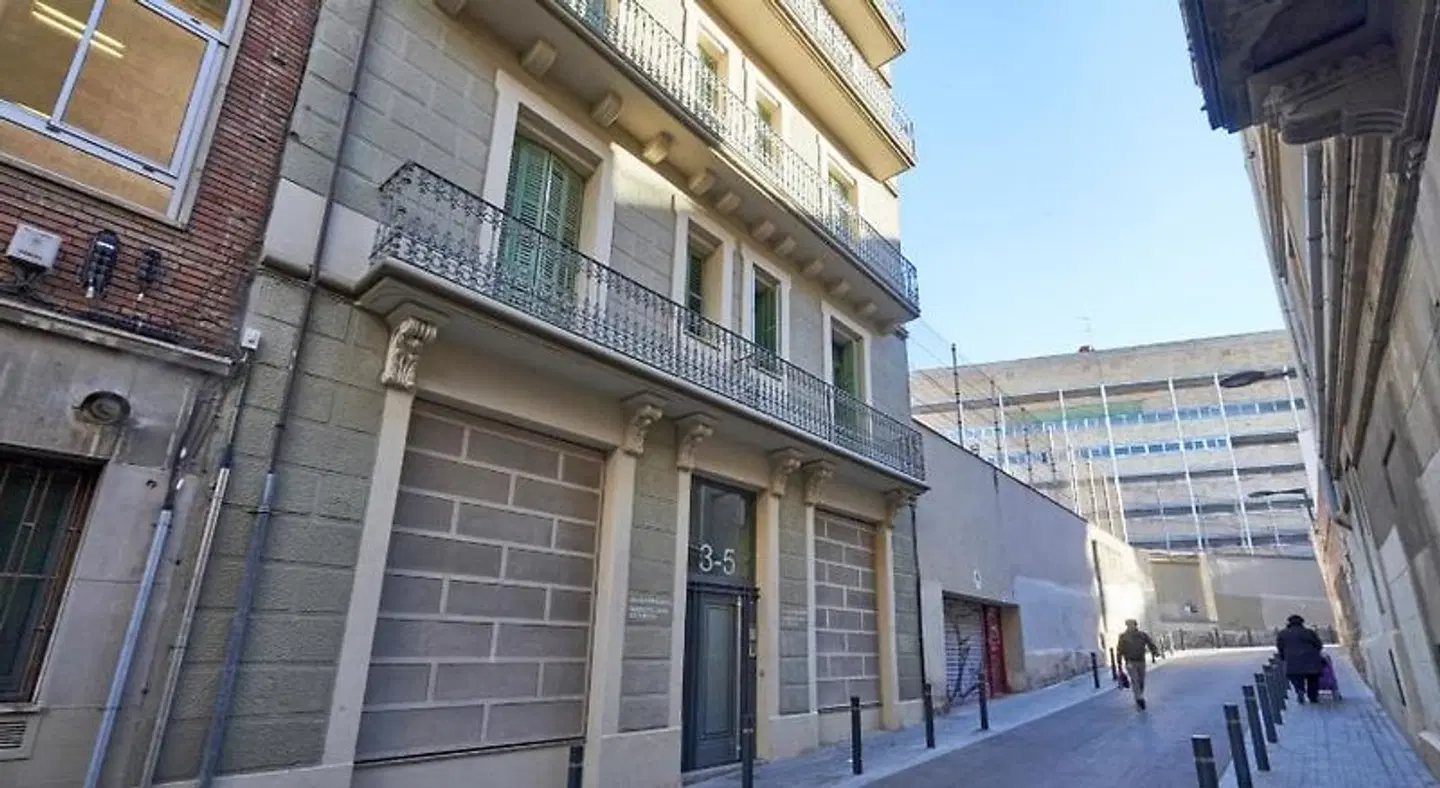 Barcelona Sants Station Apartments EXTERIOR