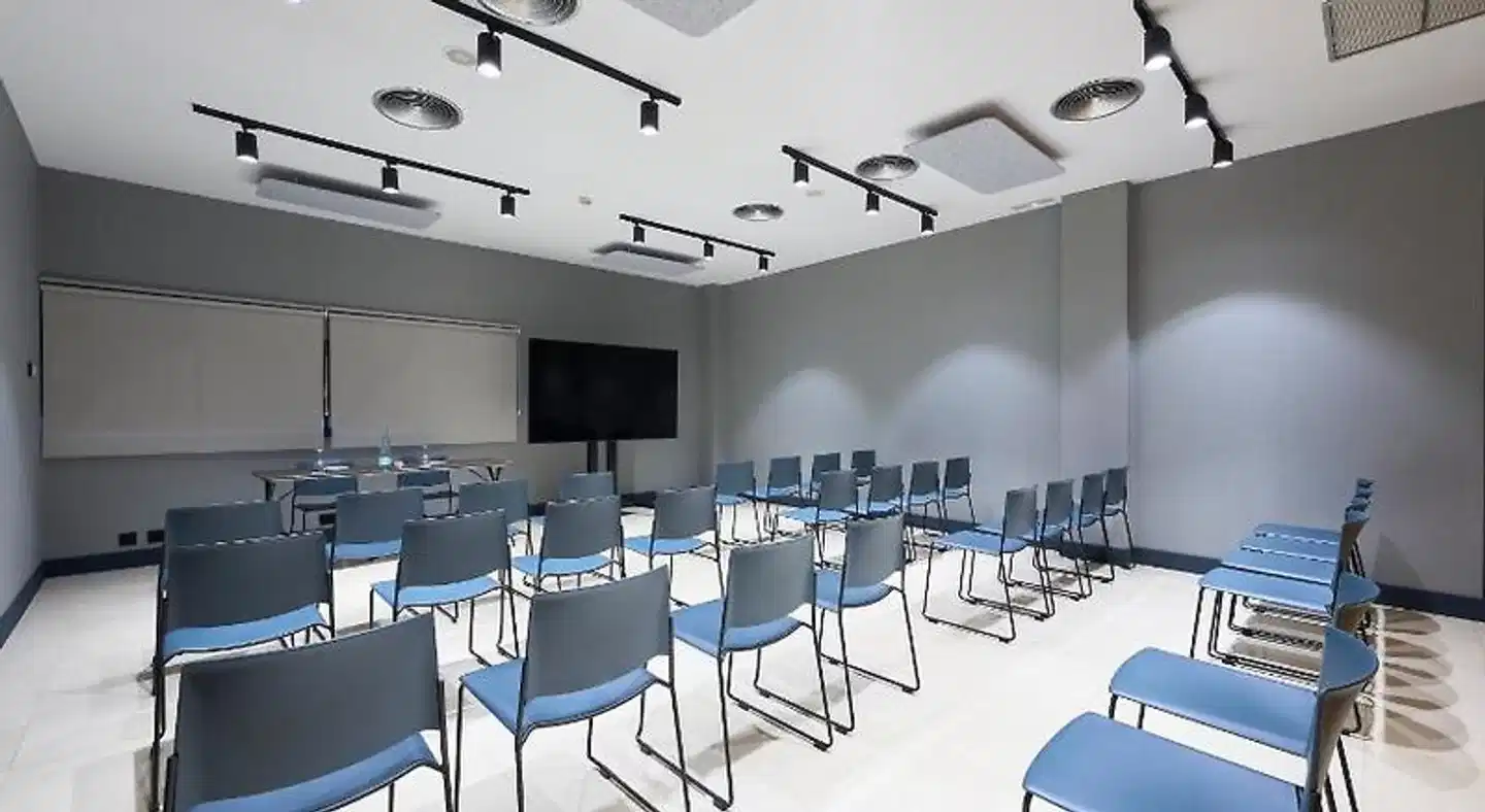 Catalonia La Maquinista Konferenz