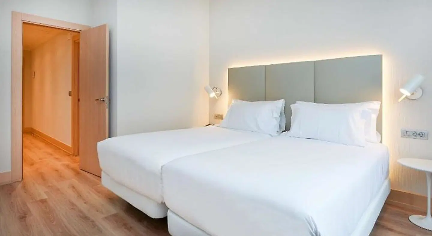 NH Bilbao Deusto ROOM_EXAMPLE