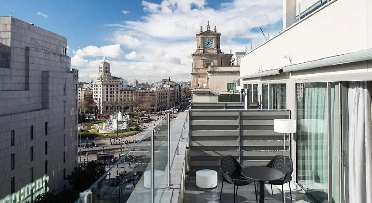 Catalonia Square Terrasse