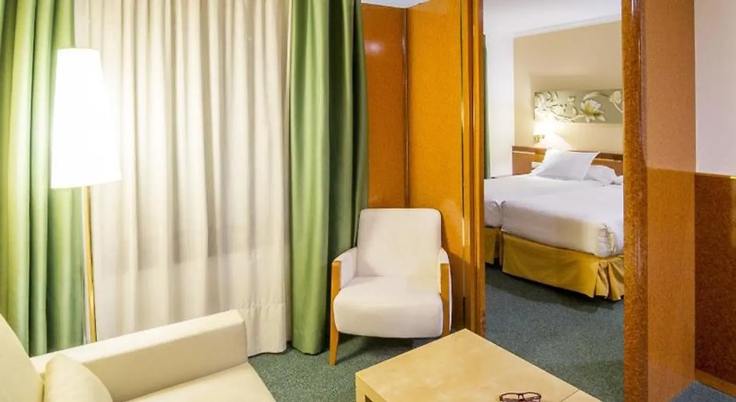 Acacia Suite ROOM_EXAMPLE