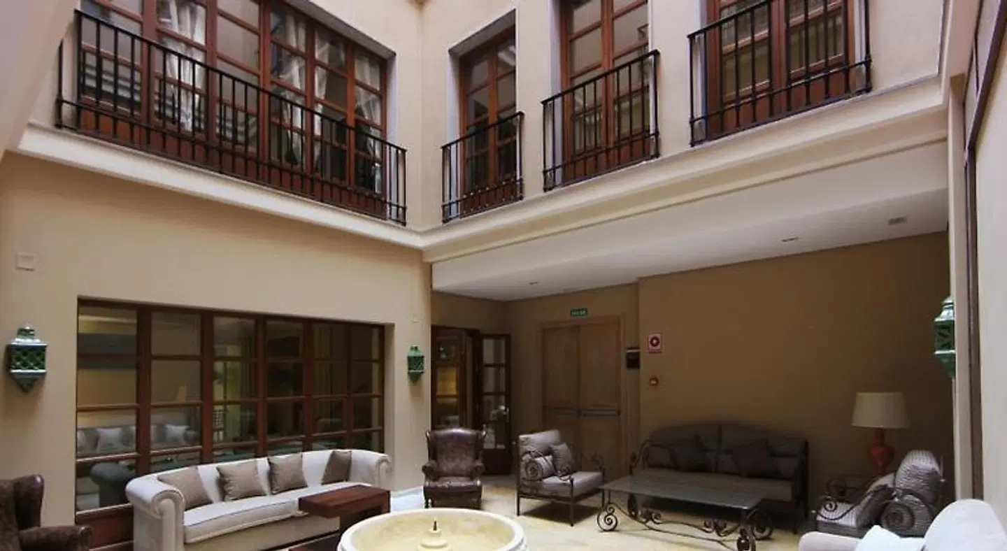 Casa Consistorial HEALTH_BEAUTY