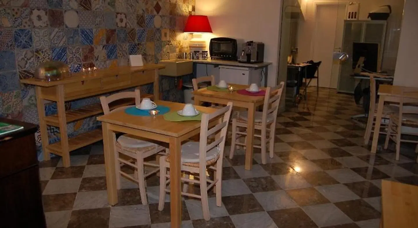 Bed And Breakfast Federico Secondo Bar