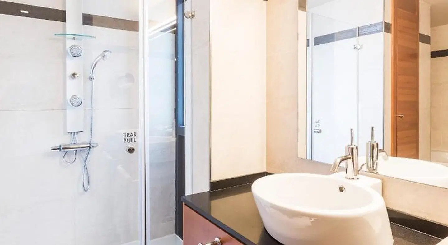 Majestic Hotel & Spa Barcelona GL Badezimmer