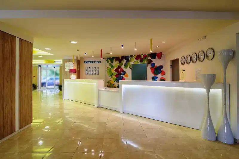 Madara Park Hotel – Hotelfoto