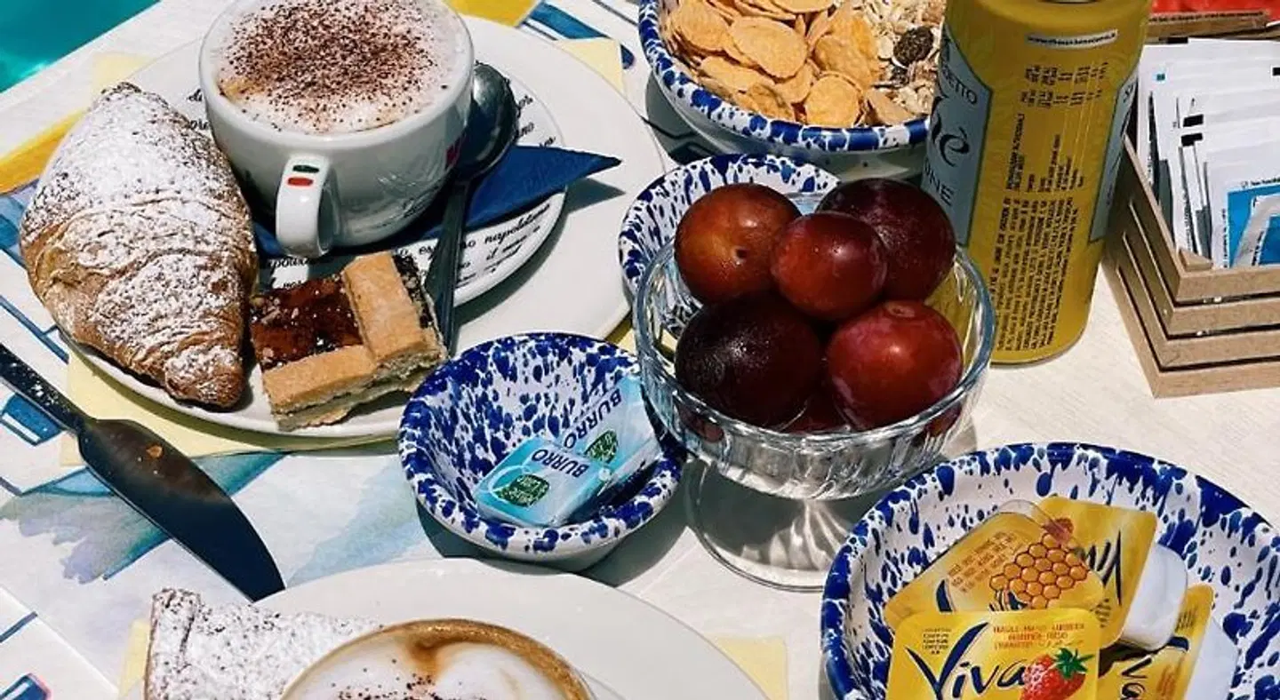 Lord Byron SPORTS_AND_LEISURE