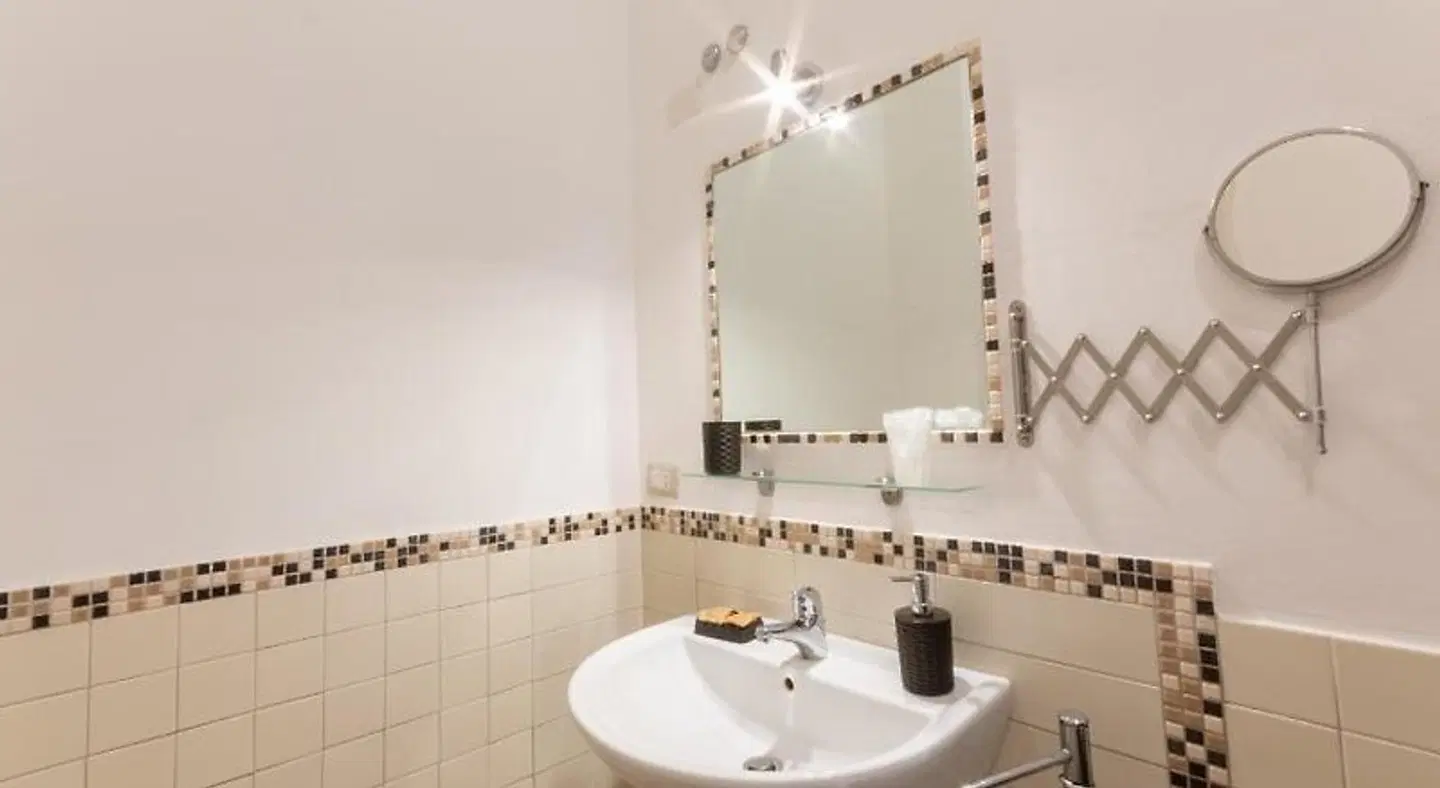 B&B Cairoli Badezimmer