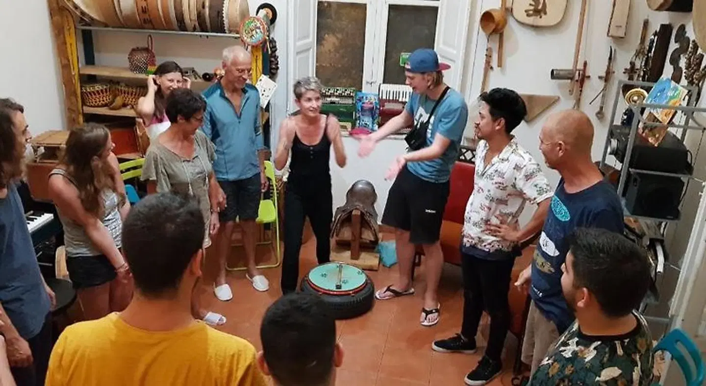 A Casa di Amici Hostel and Guesthouse PEOPLE