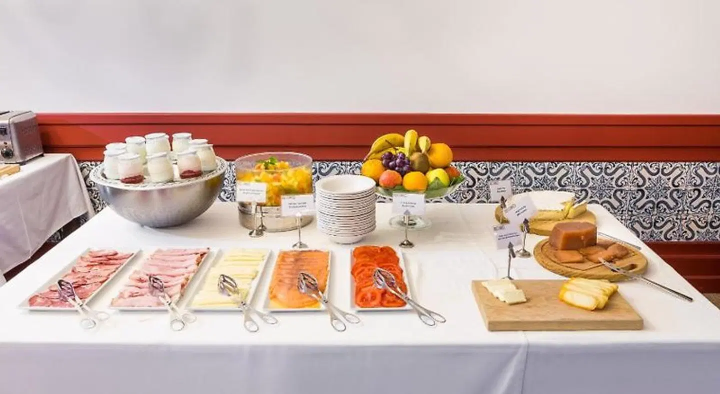 York House MODEL_IMPRESSION