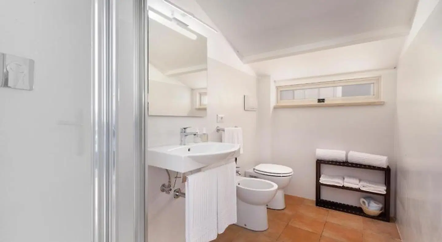 Tasso Suites Badezimmer