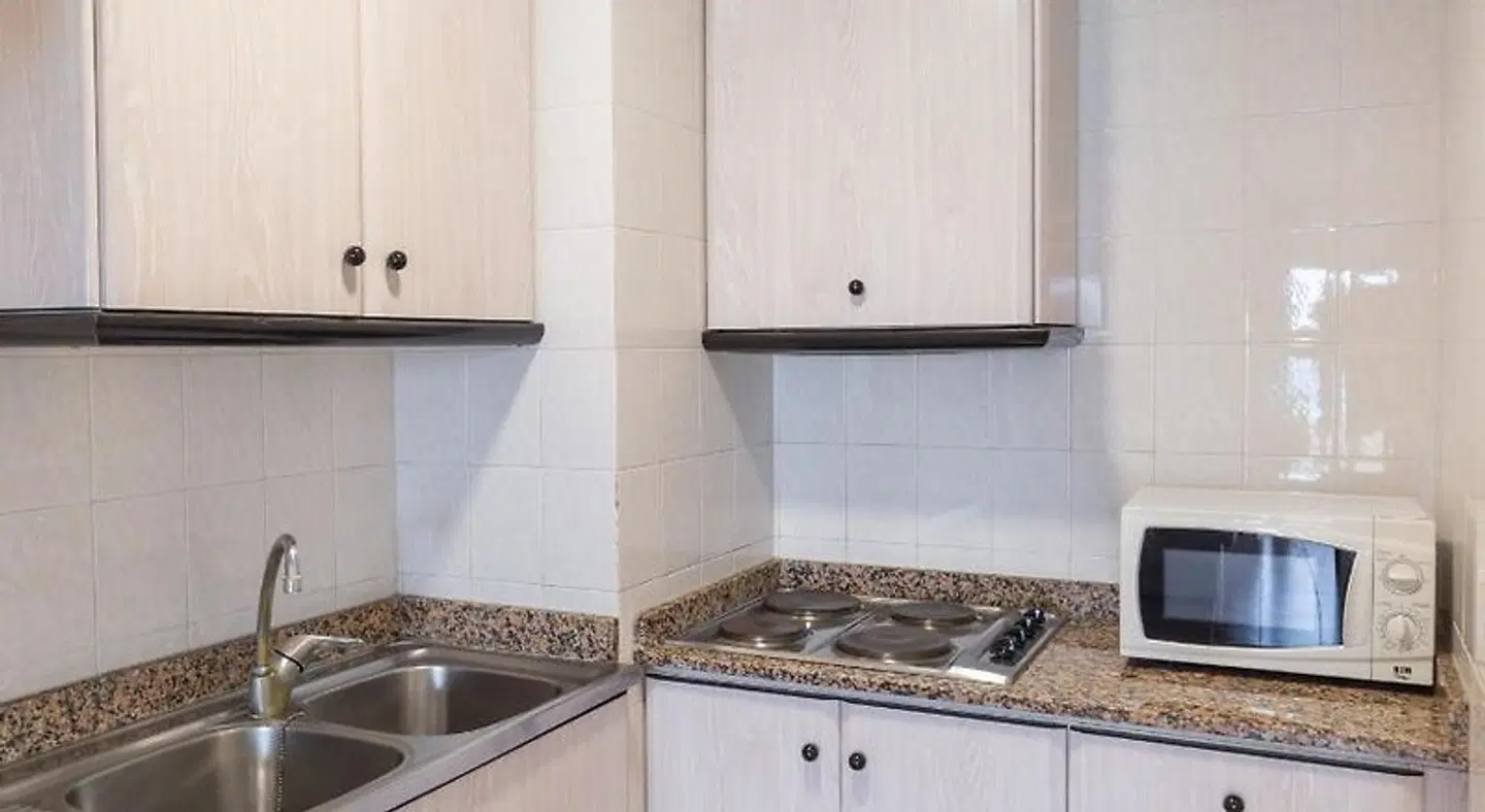 R2 Cala Millor Beach Badezimmer