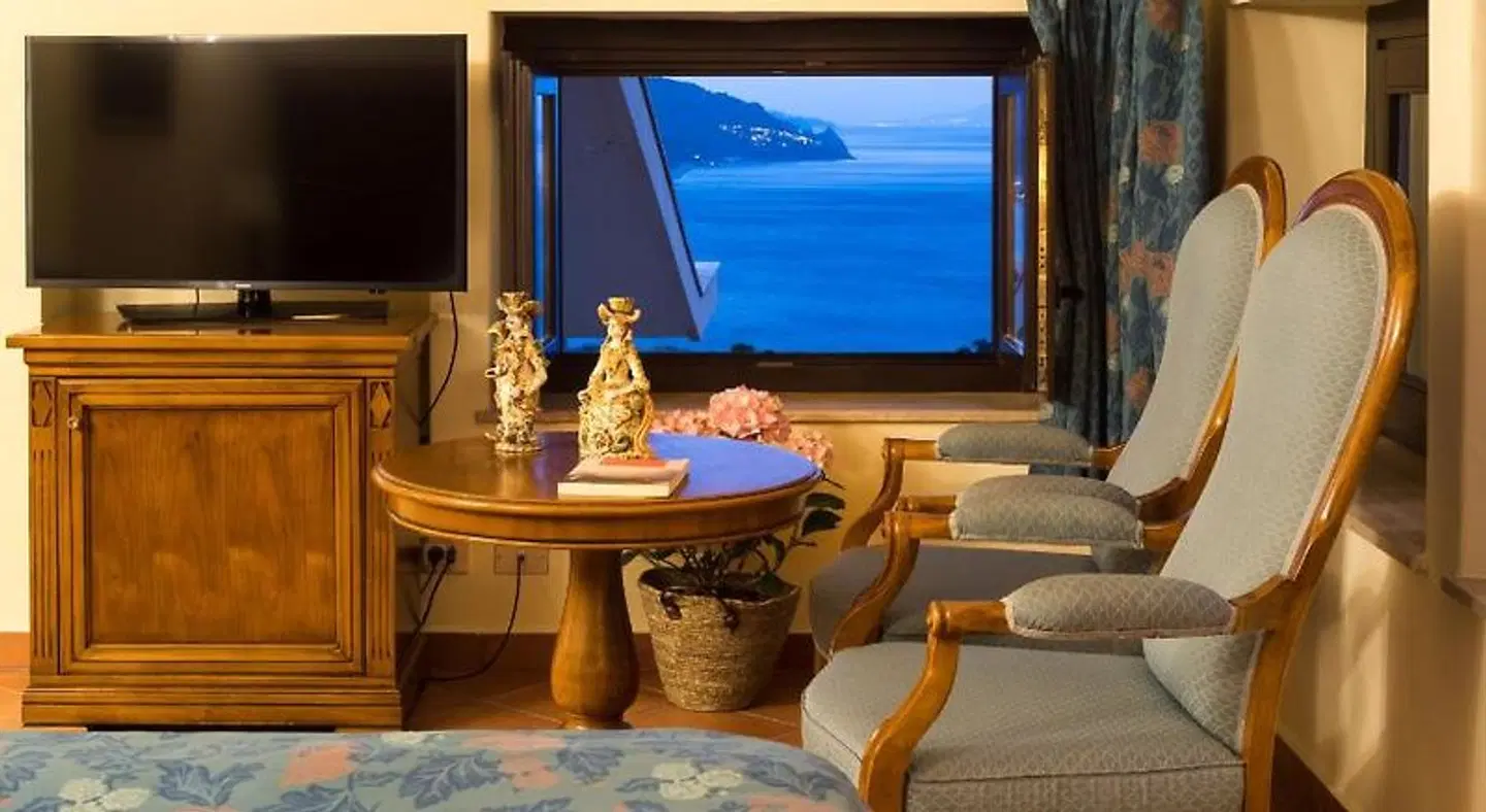 Sirius ROOM_EXAMPLE