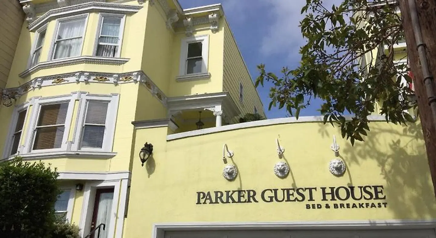 The Parker Guest House EXTERIOR