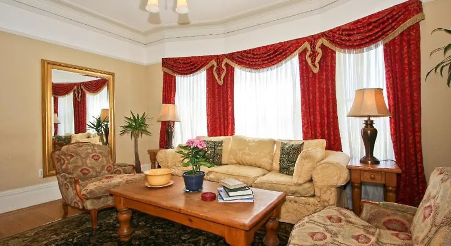 The Parker Guest House ROOM_EXAMPLE