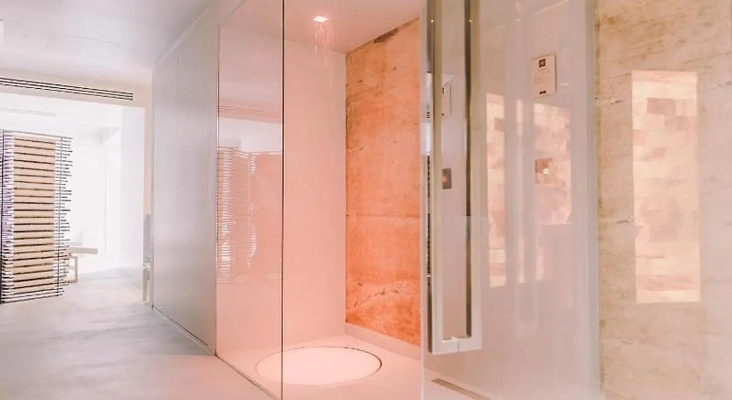 Suite 10 Home Design & Spa Badezimmer