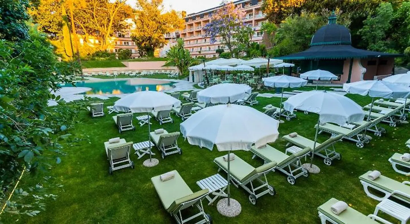 Olissippo Lapa Palace EXTERIOR