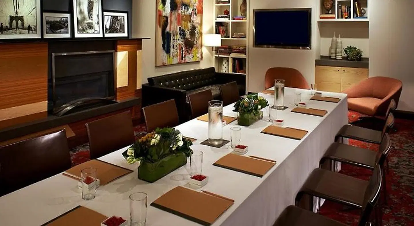 The Fifty Sonesta Select New York Restaurant