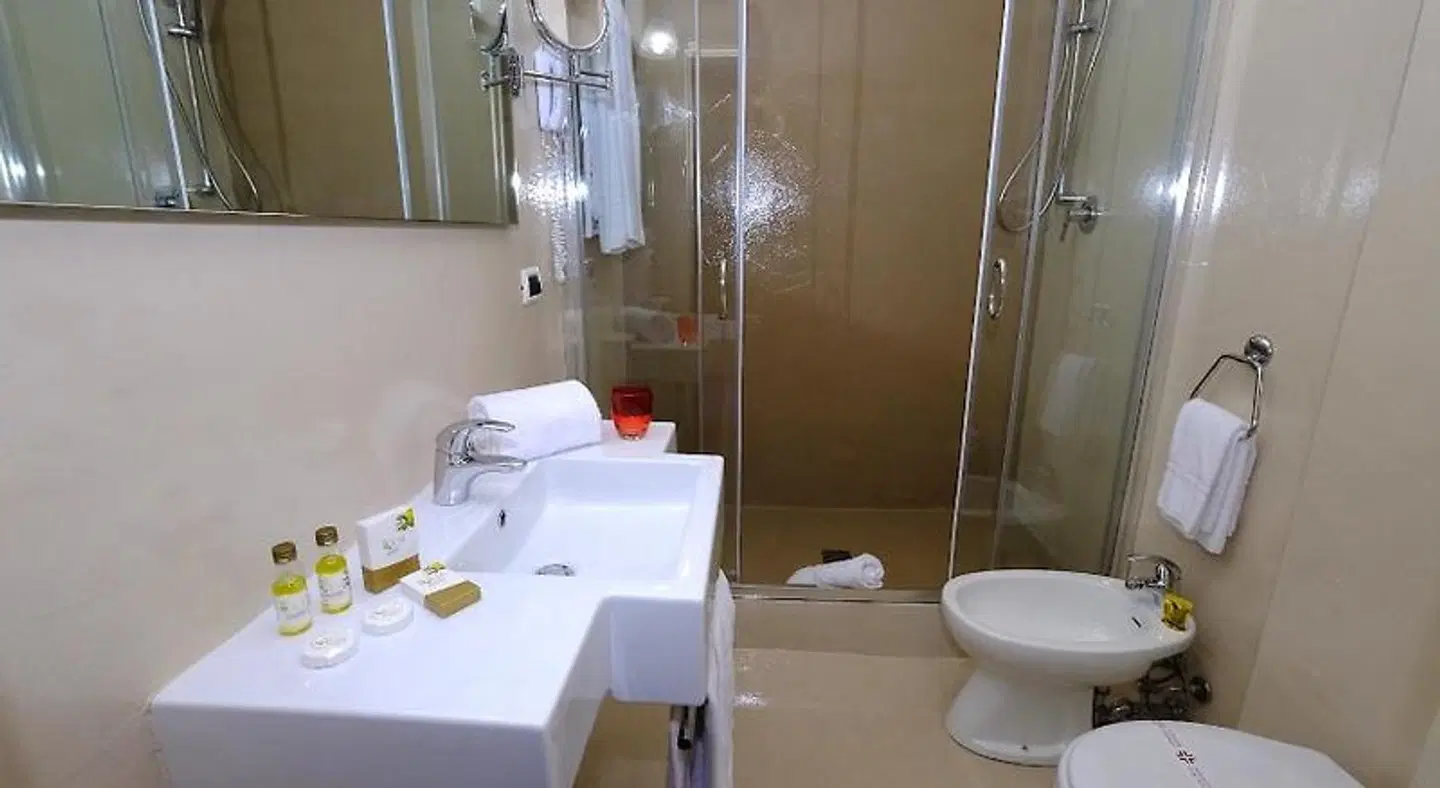 Colleverde Park Hotel Badezimmer