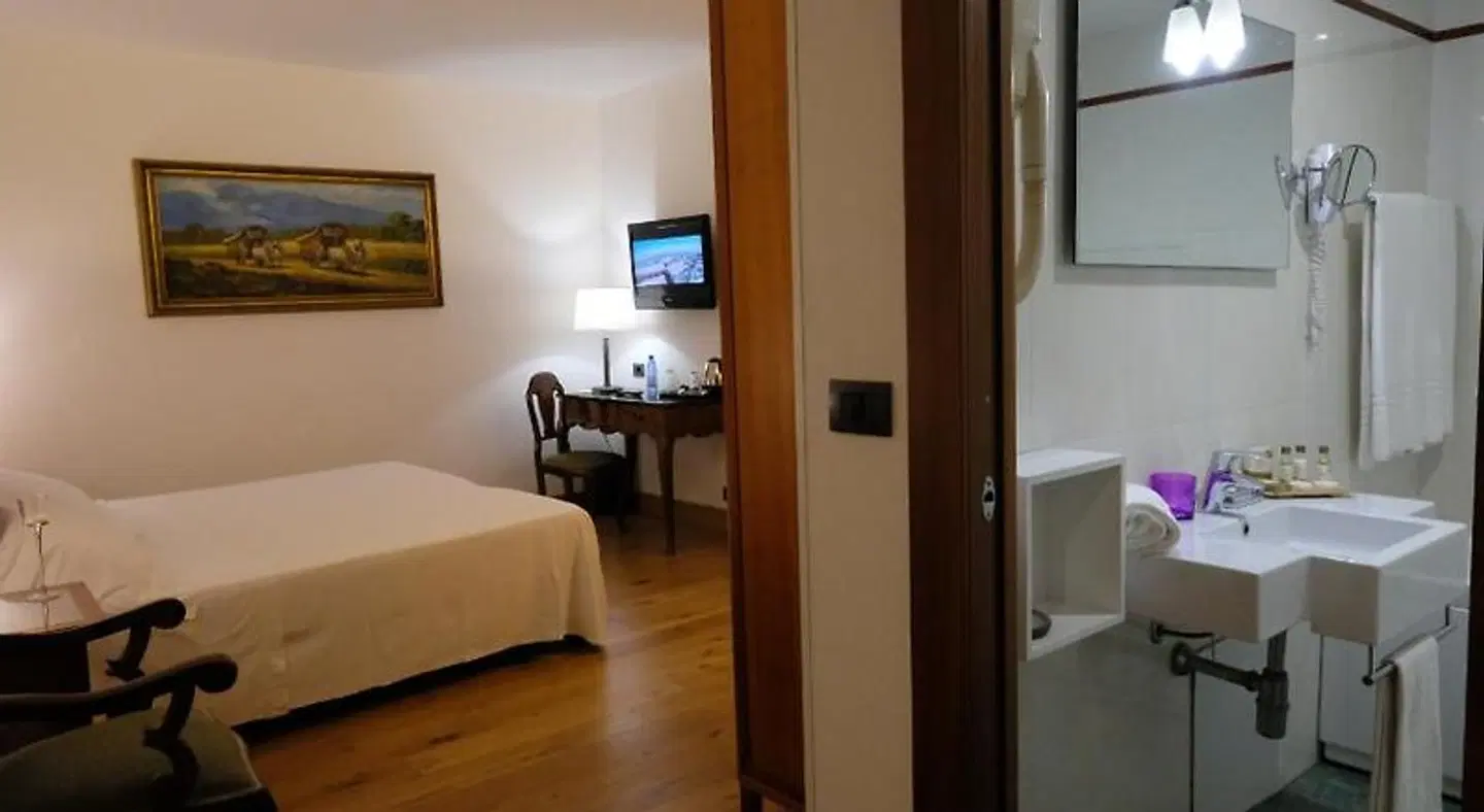 Colleverde Park Hotel ROOM_EXAMPLE