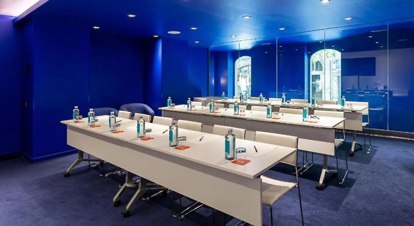 Room Mate Carla Konferenz