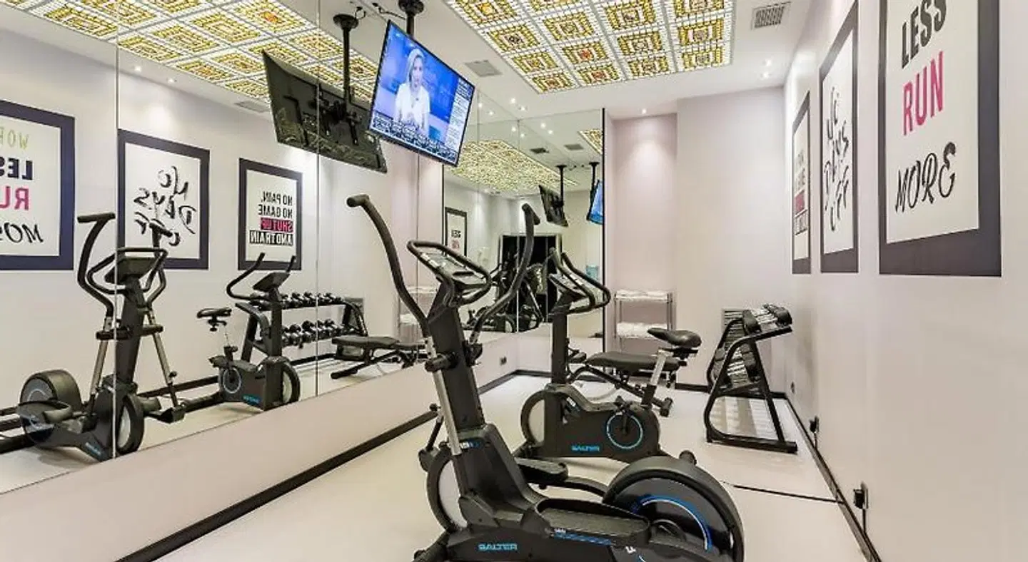 Room Mate Carla SPORTS_AND_LEISURE