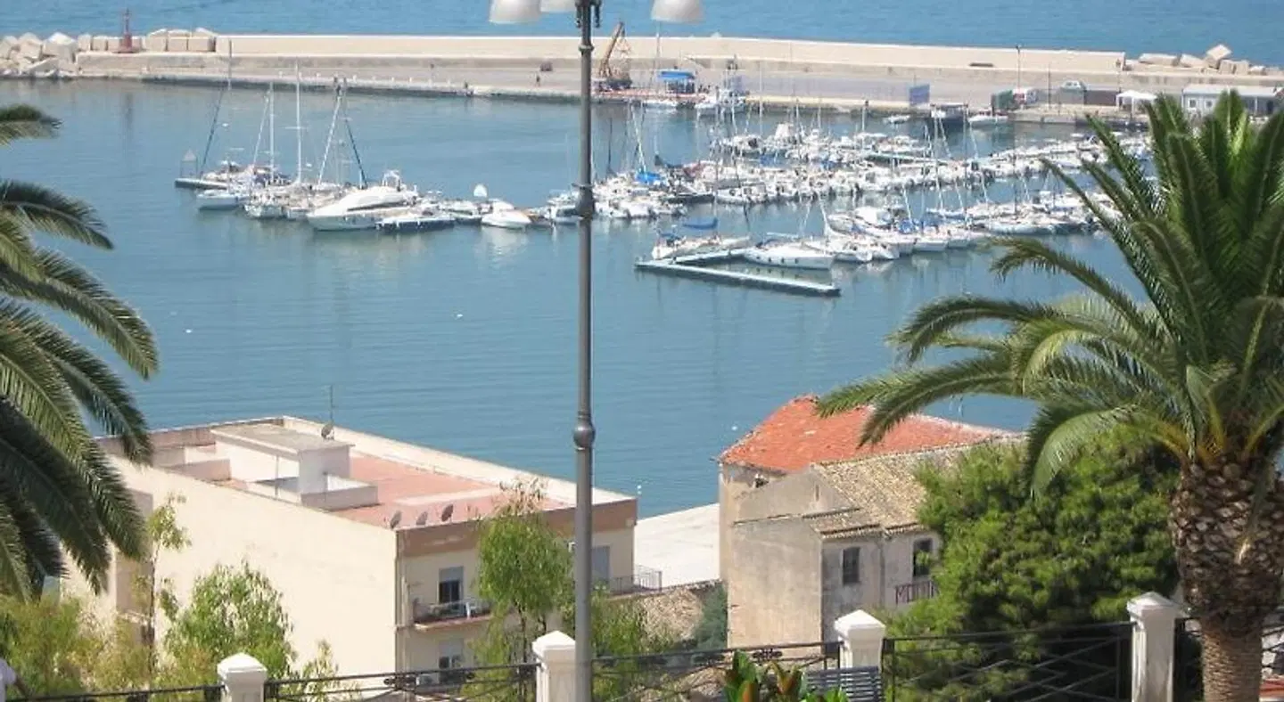 Garibaldi Relais EXTERIOR