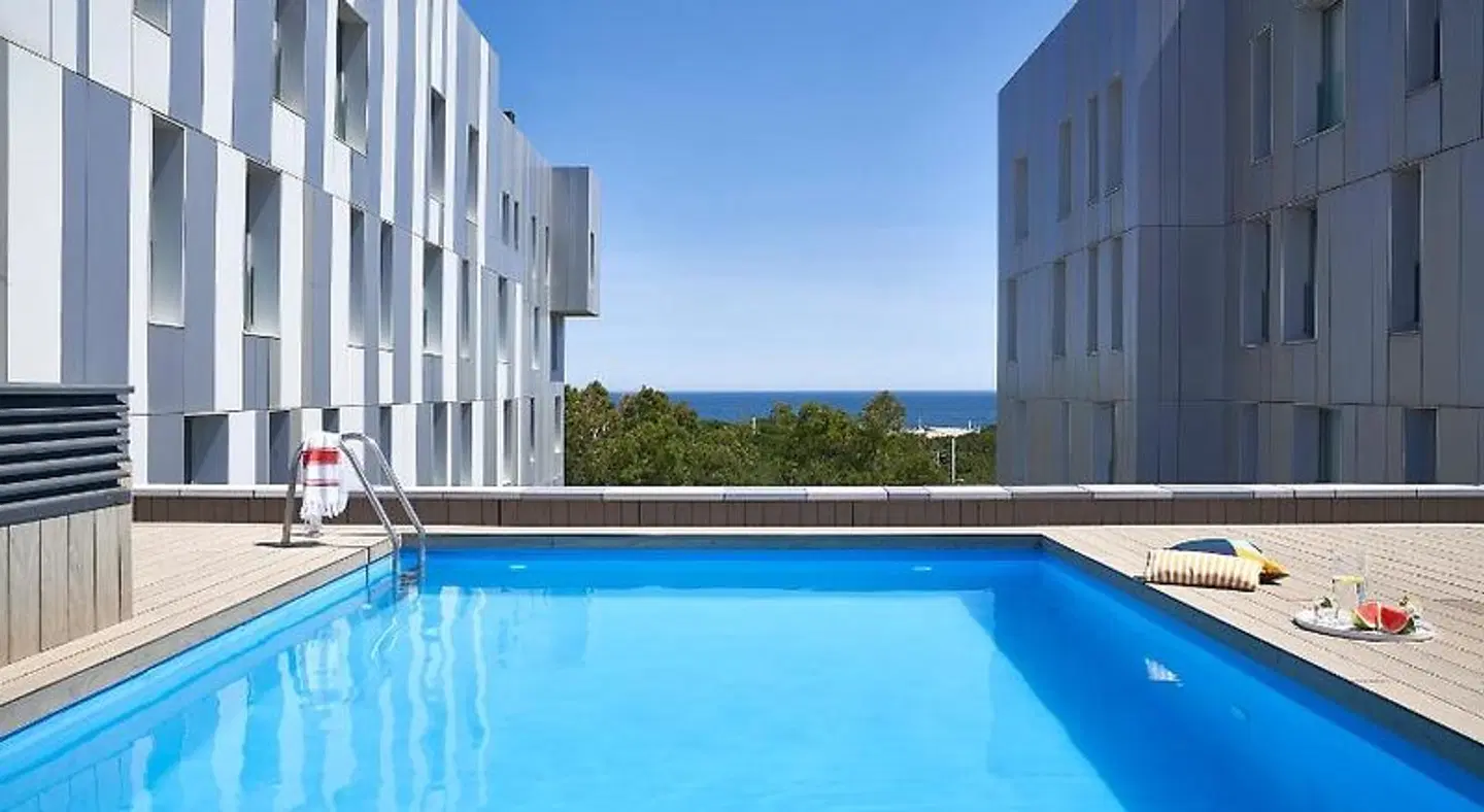 Apartamentos Lugaris Beach Pool