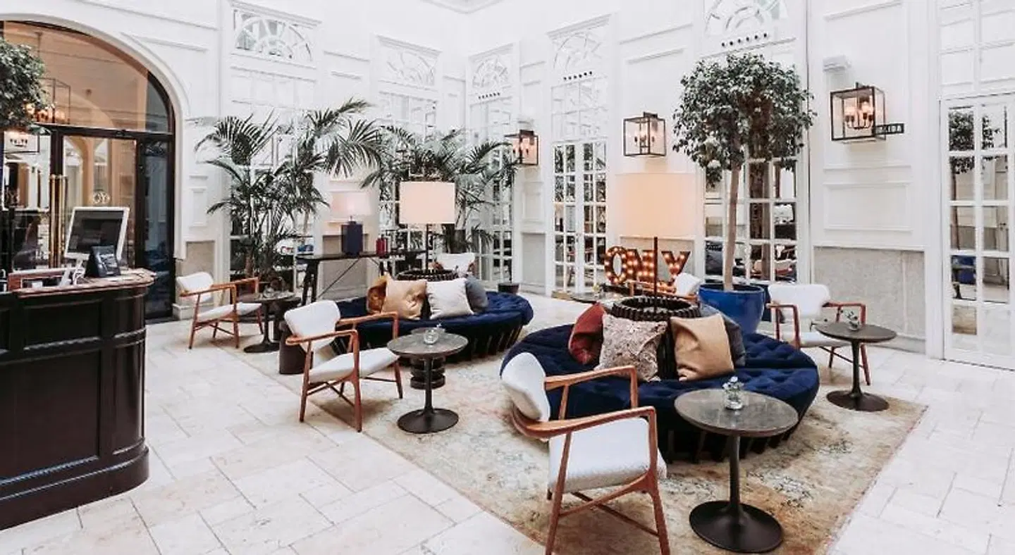 Only You Hotel & Lounge Madrid Terrasse