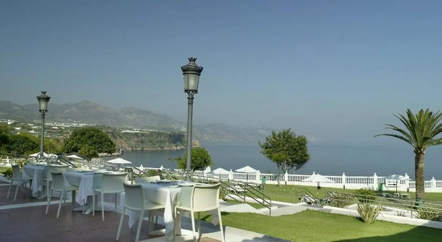 Parador de Nerja Terrasse