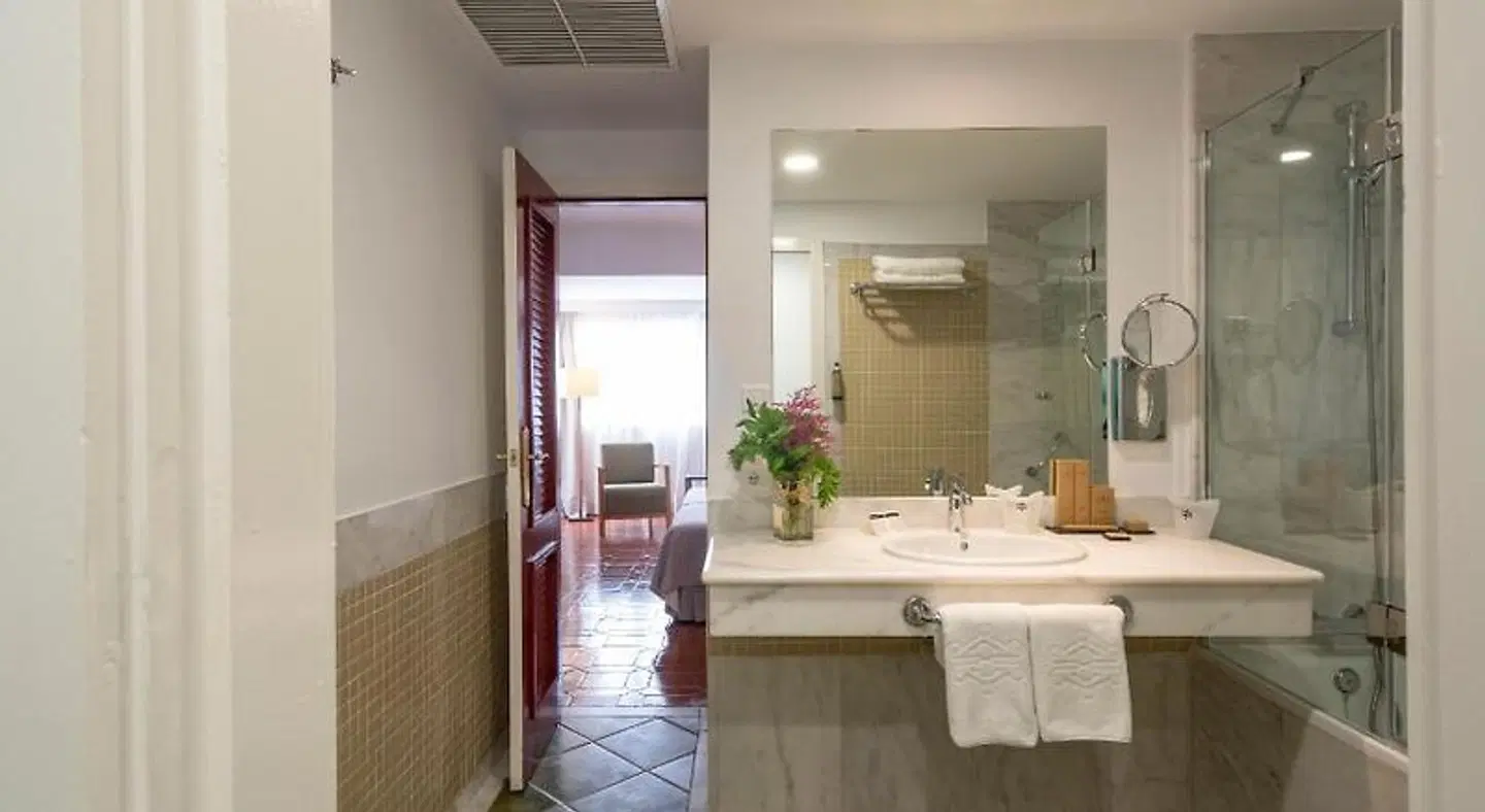 Parador de Nerja Badezimmer