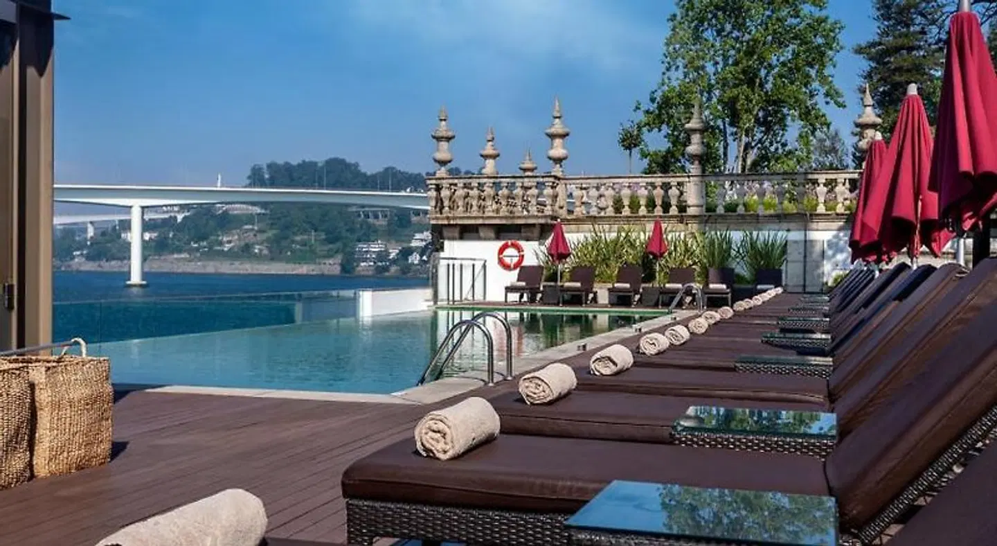 Pestana Palácio do Freixo OUTDOOR_POOL