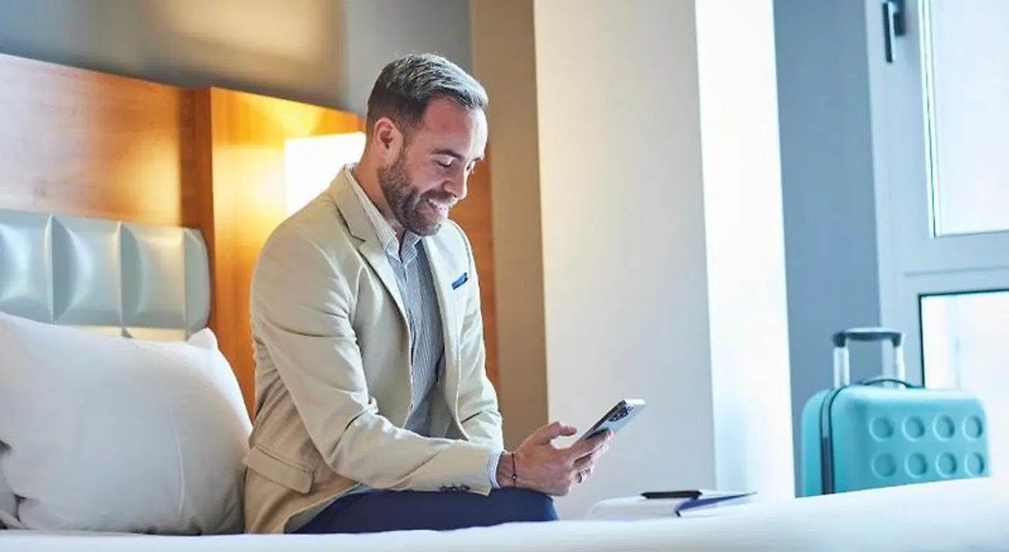 Barcelona Century Hotel PEOPLE