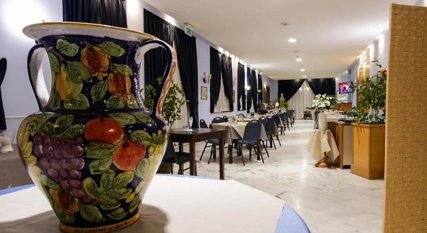 Miramare Hotel Restaurant