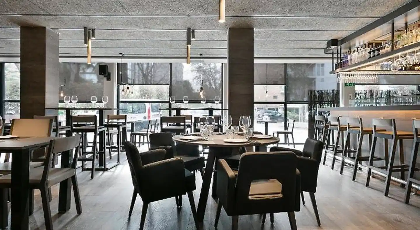 Upper Diagonal Restaurant