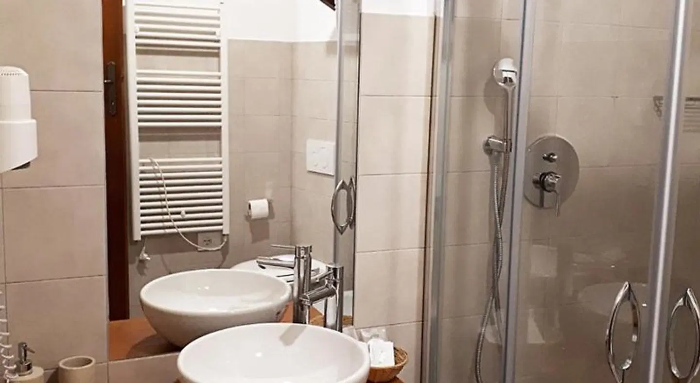 Art Guest House Badezimmer