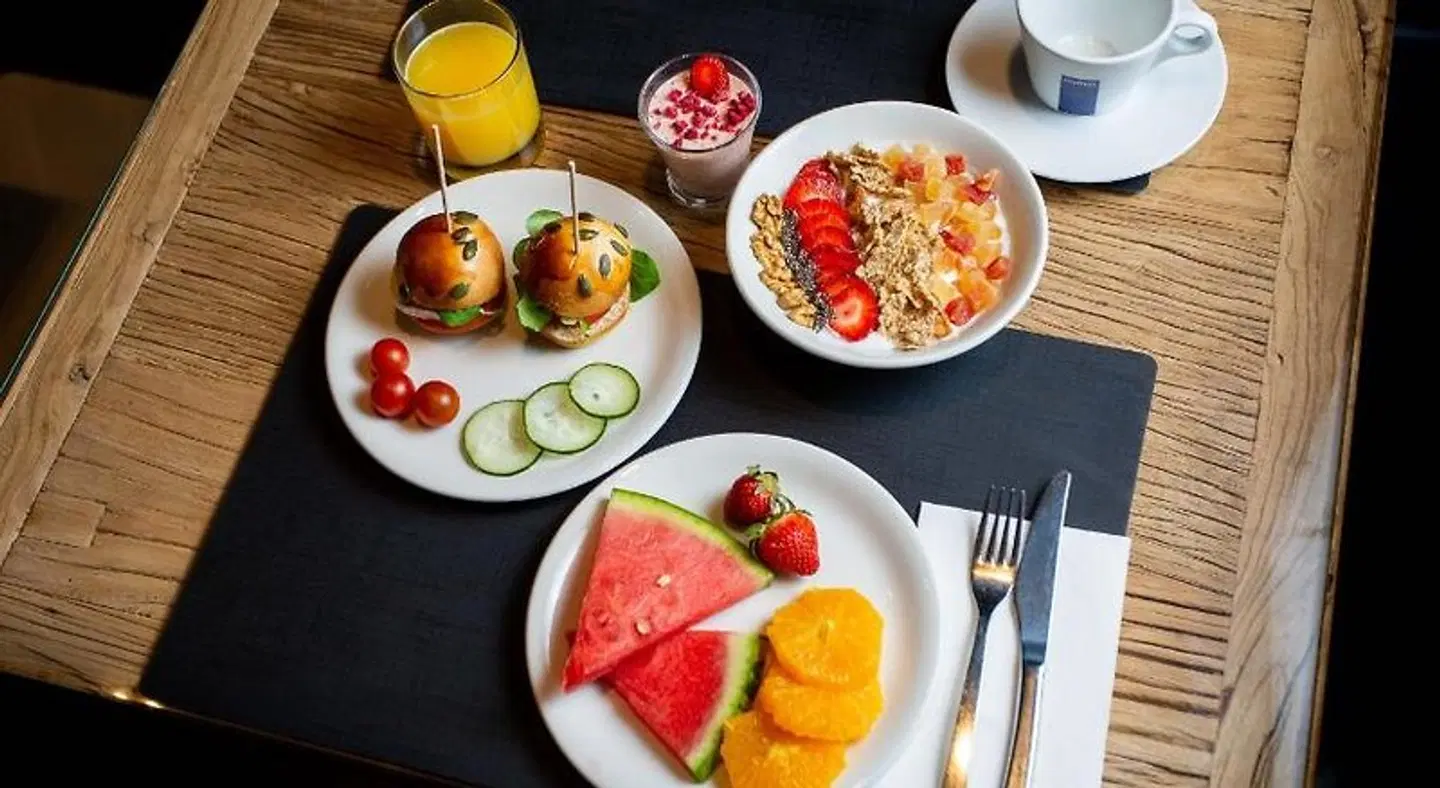 Room Mate Anna Restaurant