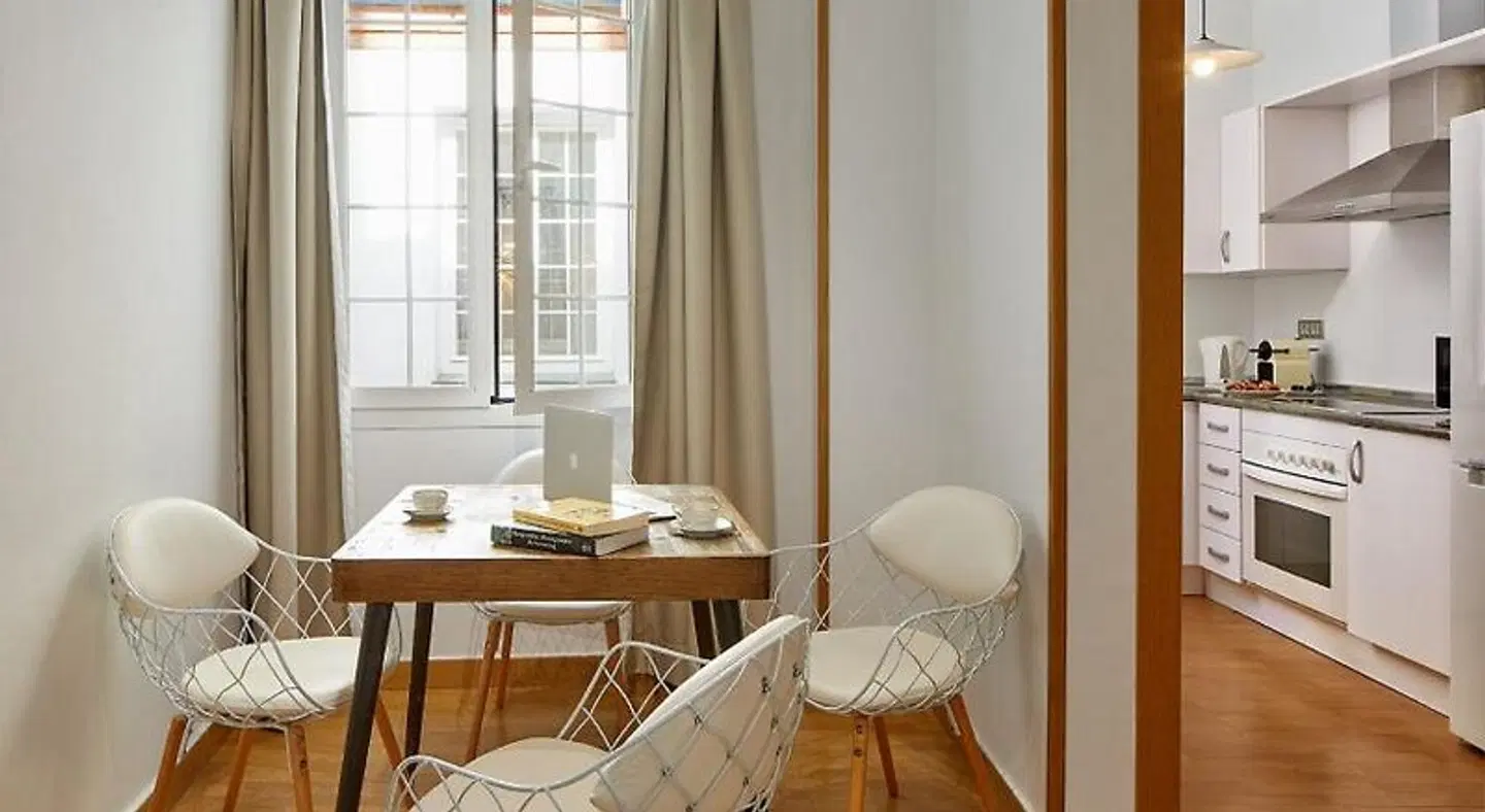 Lodgingmalaga Plaza Constitucion Badezimmer