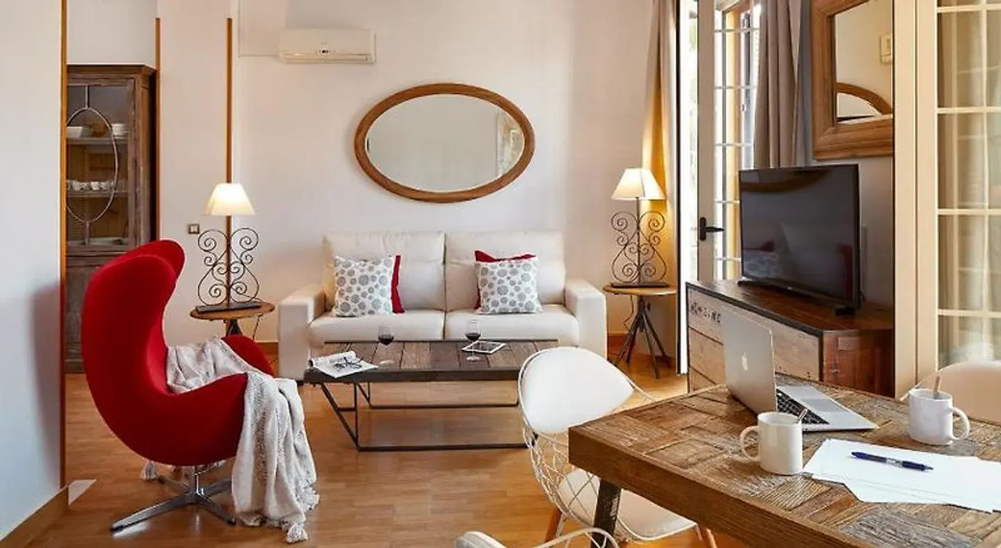 Lodgingmalaga Plaza Constitucion ROOM_EXAMPLE