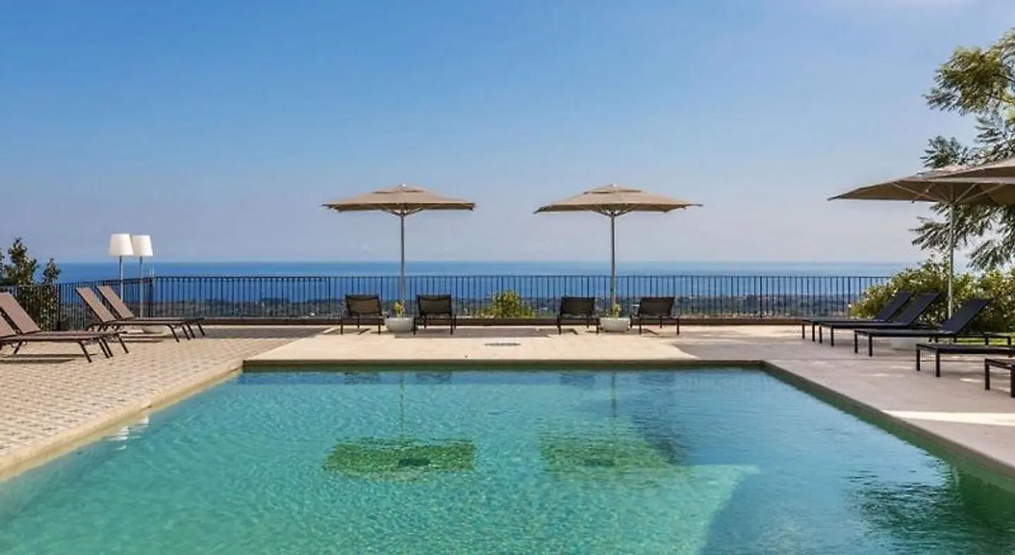 Talè Restaurant & Suite OUTDOOR_POOL