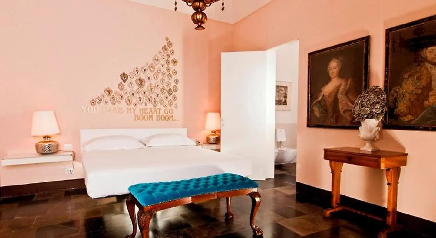 Asmundo di Gisira ROOM_EXAMPLE