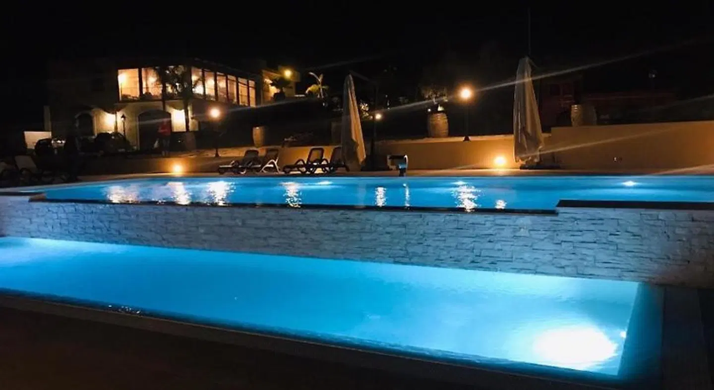 Agriturismo La Casa di Bacco Hallenbad