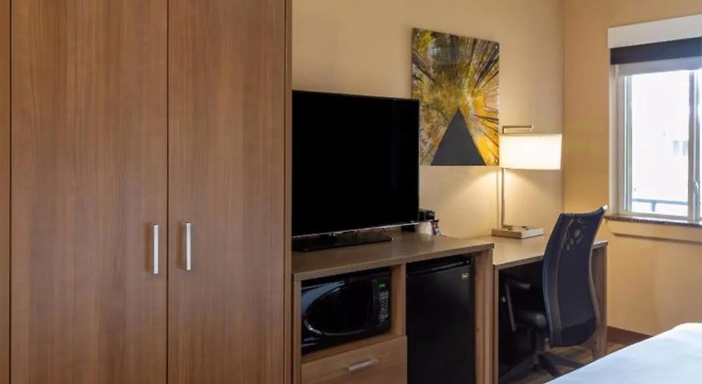 Boulder University Inn ROOM_EXAMPLE